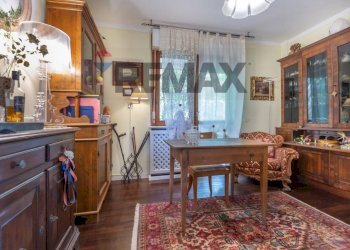 Sala da pranzo - Villa a Schiera VIA DOMENICO GALLUCCI
 
16, Francavilla al Mare - foto 13
