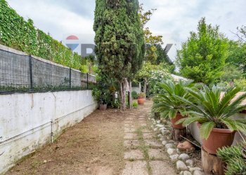 Giardino - Villa a Schiera VIA DOMENICO GALLUCCI
 
16, Francavilla al Mare - foto 26