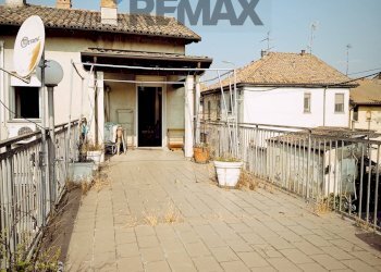 Terrazza - Four-room apartment Via Prevostina
 
14, Bastida Pancarana - photo 4