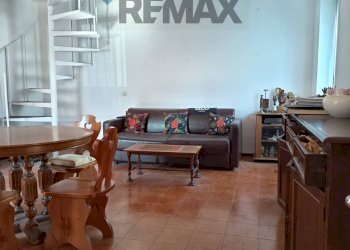 Soggiorno - Four-room apartment Via Prevostina
 
14, Bastida Pancarana - photo 9