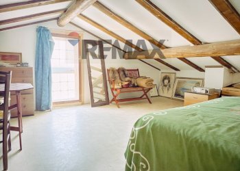 Camera / camera da letto - Four-room apartment Via Prevostina
 
14, Bastida Pancarana - photo 26