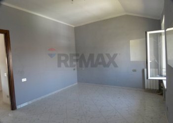 Stanza vuota - Casa semi indipendente Via Cav. Robecchi
 
50, Zeme - foto 27