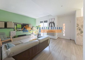 Foto 12 - Villa via Bregana
 
12, Solbiate Arno - foto 12