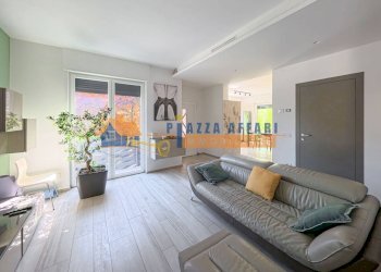 Foto 14 - Villa via Bregana
 
12, Solbiate Arno - foto 14