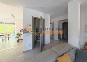 Foto 16 - Villa via Bregana
 
12, Solbiate Arno - foto 16