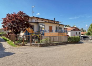 Foto 43 - Villa via Bregana
 
12, Solbiate Arno - foto 43