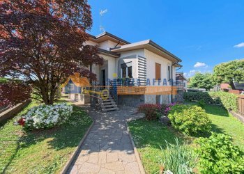 Foto 44 - Villa via Bregana
 
12, Solbiate Arno - foto 44