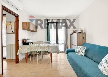 Sala da pranzo - Trilocale piazza matteotti
 
7, Lonate Ceppino - foto 1