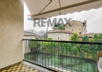 Balcone - Trilocale piazza matteotti
 
7, Lonate Ceppino - foto 19