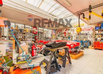 Dispensa di stoccaggio - Laboratory VIA DELL'ARTIGIANATO
 
20, Ferno - photo 7