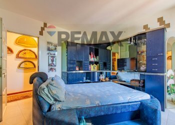 Camera / camera da letto - Laboratory VIA DELL'ARTIGIANATO
 
20, Ferno - photo 46