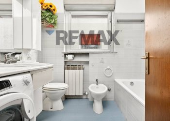 Bagno - Trilocale Via Redaelli
 
3, Busto Arsizio - foto 15