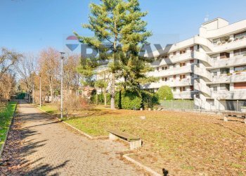 Edificio all\'aperto - Trilocale Via Redaelli
 
3, Busto Arsizio - foto 22