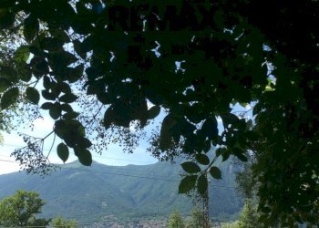 Vista delle montagne - Agricultural land VIA LEONARDO DA VINCI
 
14, Galbiate - photo 5