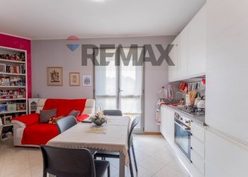 Sala da pranzo - Bilocale via de amicis
 
43a, Cairate - foto 5