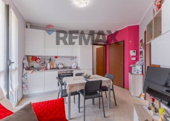 Sala da pranzo - Bilocale via de amicis
 
43a, Cairate - foto 7