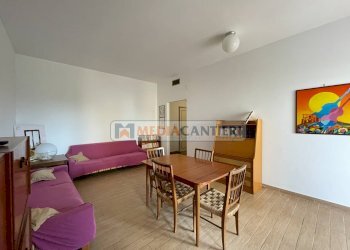 Foto 4 - Trilocale VIA LAGO DI BRACCIANO
 
2, Montesilvano - foto 4