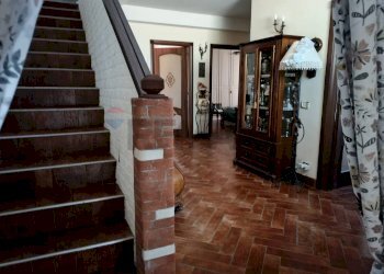 Scale - Villa Minturno - photo 18