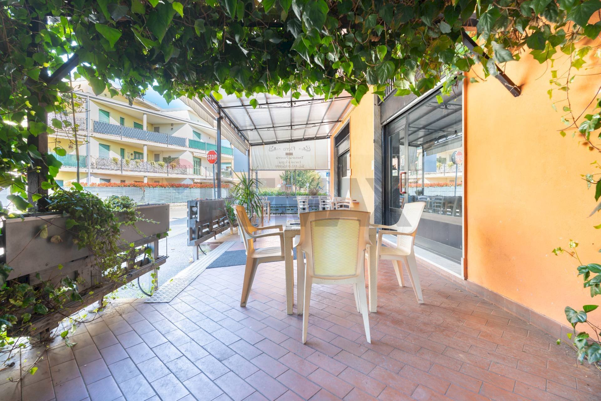 Terrazza - Commercial Activity Via Milano
1, Pozzuolo Martesana - photo 3