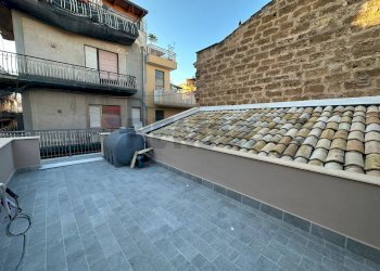 Terrazza - Casa indipendente Machiavelli Niccolo
 
36, Villabate - foto 2