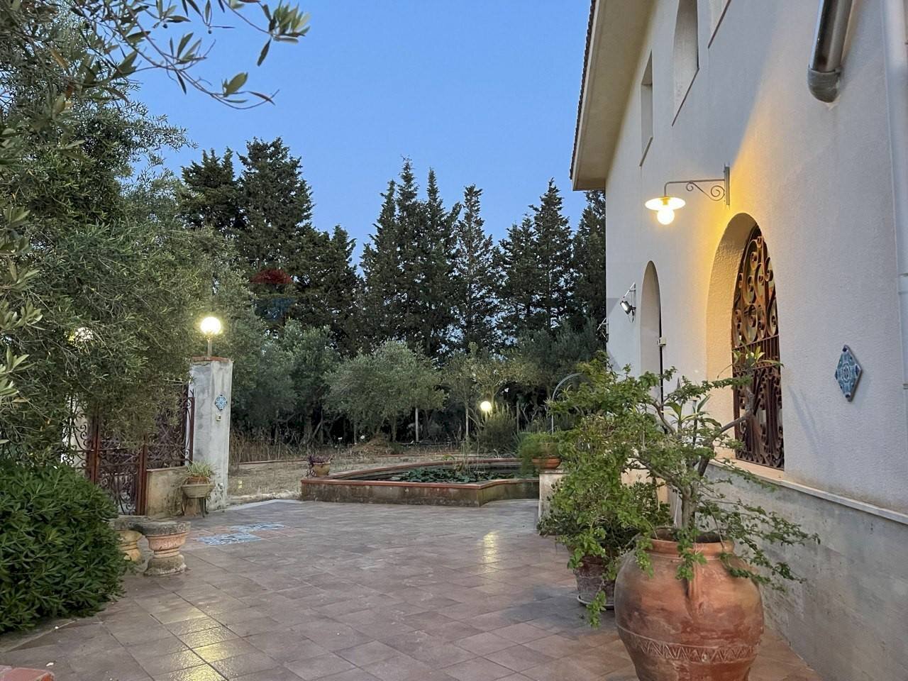 Terrazza - Villa contrada bosco falconeria
 
snc, Partinico - foto 1