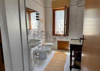 Bagno - Villa contrada bosco falconeria
 
snc, Partinico - foto 57