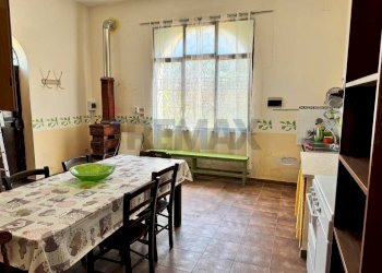 Sala da pranzo - Villa contrada bosco falconeria
 
snc, Partinico - foto 84