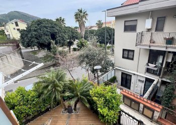 Foto 1 - Quadrilocale via alfonzo grassi
 
3, Salerno - foto 1