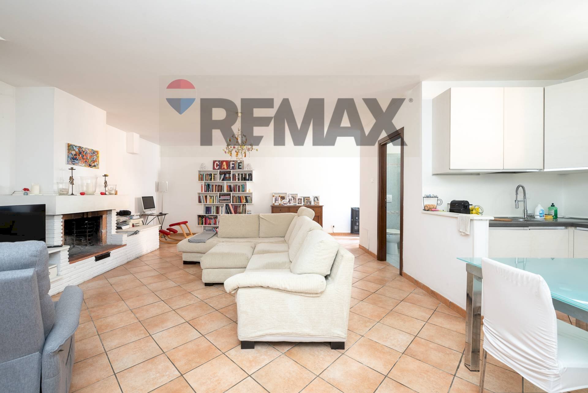 Sala da pranzo - Villa Via Francesco Balilla Pratella
 
30/A, Roma - photo 3