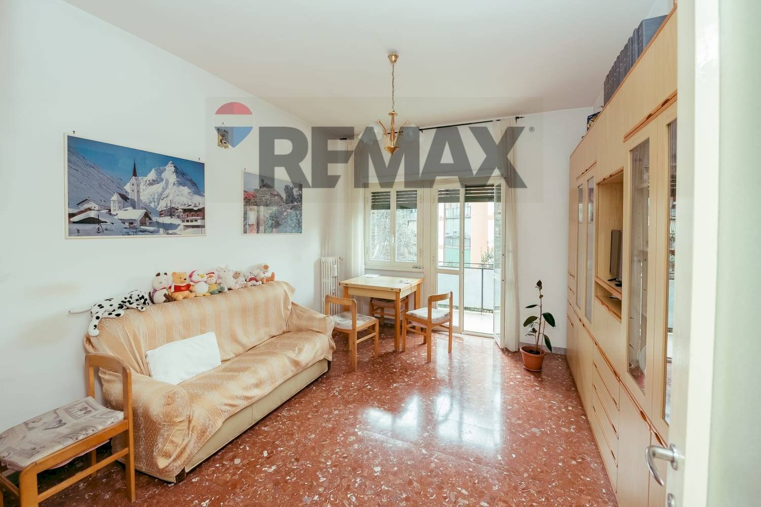 Sala da pranzo - Two-room apartment Via Monte Cervialto
 
82, Roma - photo 3