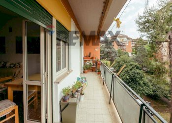 Balcone - Two-room apartment Via Monte Cervialto
 
82, Roma - photo 1