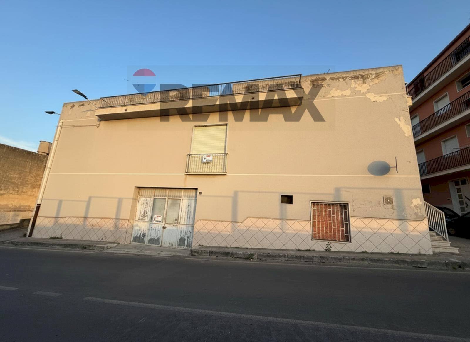Edificio all\'aperto - Independent house Via Tasso
 
52, Comiso - photo 2