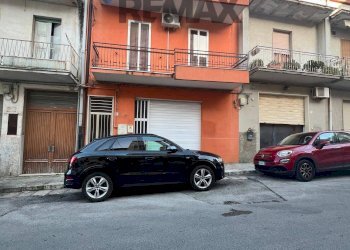 Edificio all\'aperto - Casa indipendente via delle Betulle
 
88, Ragusa - foto 8