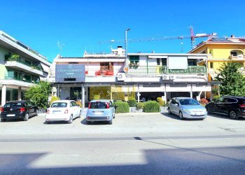 Foto 10 - Attività Commerciale Via Galilei, Teramo - foto 10