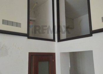 Dettagli - Locale Commerciale via Dossuna
 
173, Palermo - foto 8