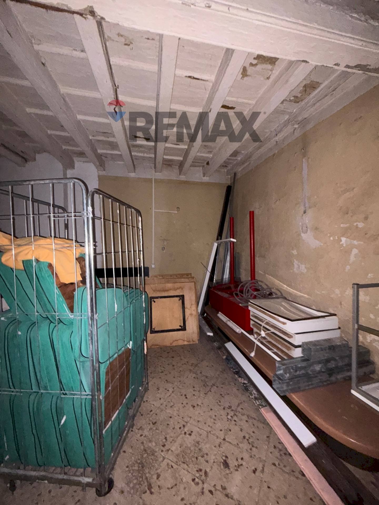 Dispensa di stoccaggio - Appartamento Salita Raffadali
 
8 - 10, Palermo - foto 2