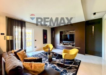 Soggiorno - Trilocale FRANCESCO CRISPI
 
10, Mugnano di Napoli - foto 11