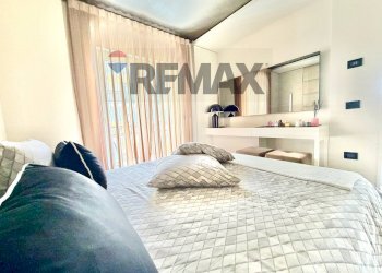 Camera / camera da letto - Trilocale FRANCESCO CRISPI
 
10, Mugnano di Napoli - foto 33