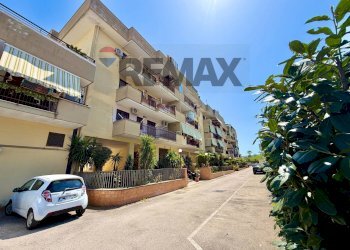 Edificio all\'aperto - Trilocale FRANCESCO CRISPI
 
10, Mugnano di Napoli - foto 51