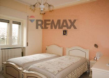 Camera / camera da letto - Independent house Via Proserpina
 
3, Enna - photo 7