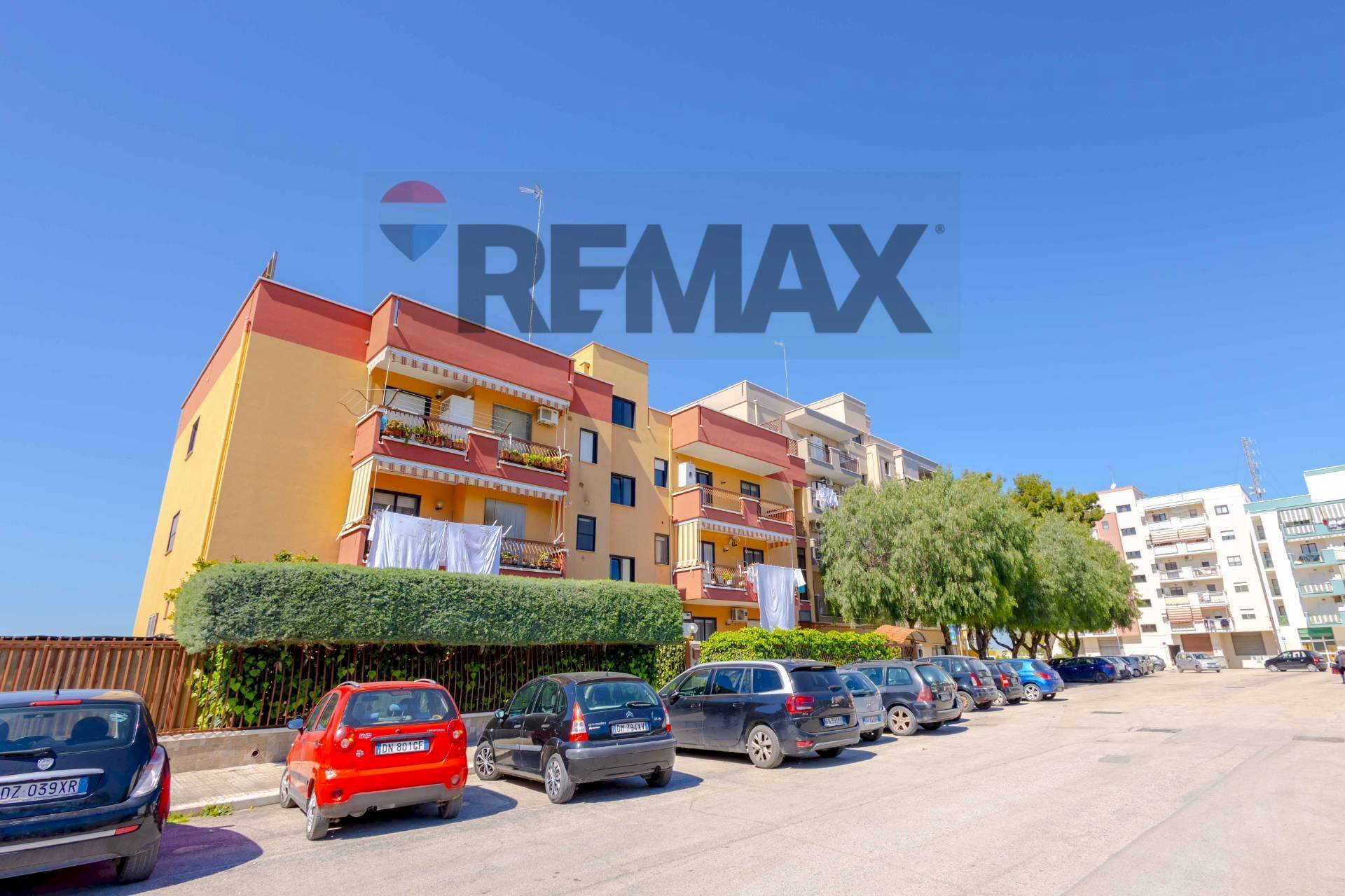 Edificio all\'aperto - Quadrilocale Idebrando PIzzetti
 
3, Barletta - foto 1