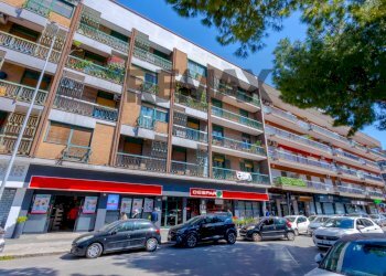 Edificio all\'aperto - Trilocale Bari - foto 1