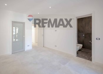 Stanza vuota - Trilocale Bari - foto 11