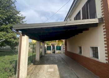 Foto 12 - Villa Via Aldo Diani
 
23, Alessandria - foto 12