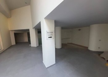 Foto 15 - Stable - Palace Via San Berardino, Eboli - photo 15