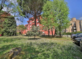 Foto 4 - Trilocale VIA GOLGI
 
16, Arcore - foto 4