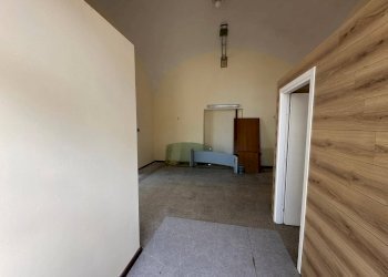 Foto 3 - Locale Commerciale VIA NAZIONALE APPIA
 
178, Casagiove - foto 3