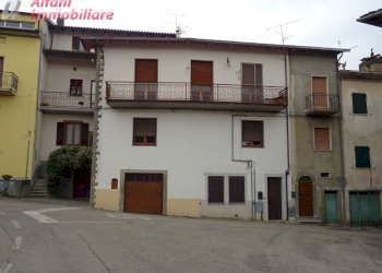 Foto 1 - Casa semi indipendente Castel Focognano
 
23, Castel Focognano - foto 1
