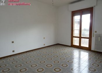 Foto 14 - Casa semi indipendente Castel Focognano
 
23, Castel Focognano - foto 14