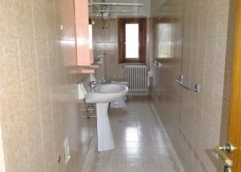 Foto 15 - Casa semi indipendente Castel Focognano
 
23, Castel Focognano - foto 15